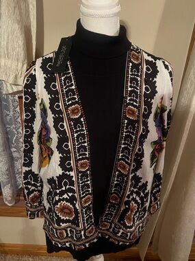 Rachel Zoe Los Angeles New York 100% Rayon, Small Cover Up Jacket, new with tag